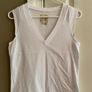Chaser white vneck tank
